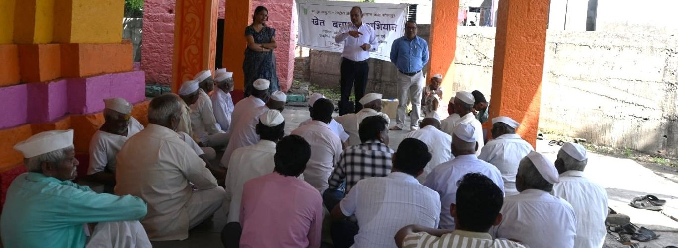 ICAR-NRCP, Solapur conducted a Farmers’ Awareness Programme under ‘Khet Bachao Abhiyan’ at Shelgaon village, Taluka Barshi, District Solapur on 23 June 2026