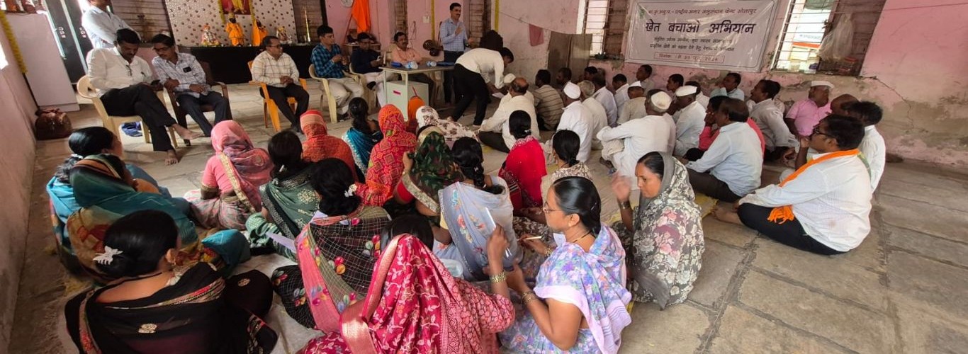 ICAR-NRCP, Solapur in collaboration with Krishi Vigyan Kendra, Solapur organized Farmers’ Awareness Programme under ‘Khet Bachao Abhiyan’ at Ratanjan village, Taluka Barshi, District Solapur on 25.06.2026